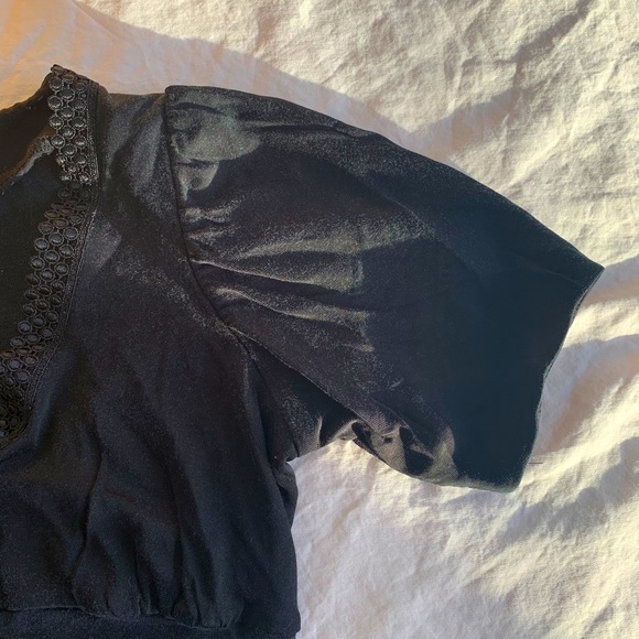 BANANA REPUBLIC T-shirt V-Neck Blouse - Picture 3 of 3